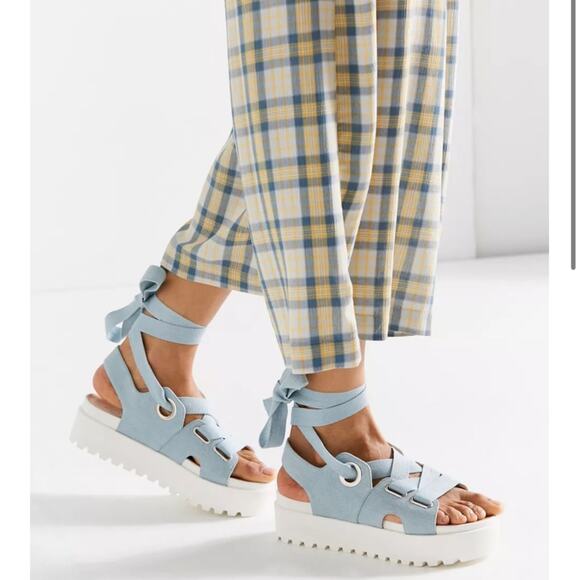Urban Outfitters Denim Ribbon Lace-Up Ribbon Platform Sandals Size‎ 7 - Picture 1 of 11